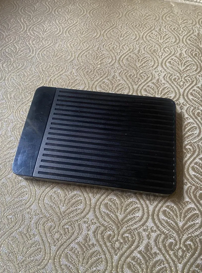 Disque Dur externe (Hard drive) 1TB 900 GB utilisable