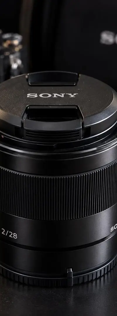 Objectif Sony 28mm f2 à vendre