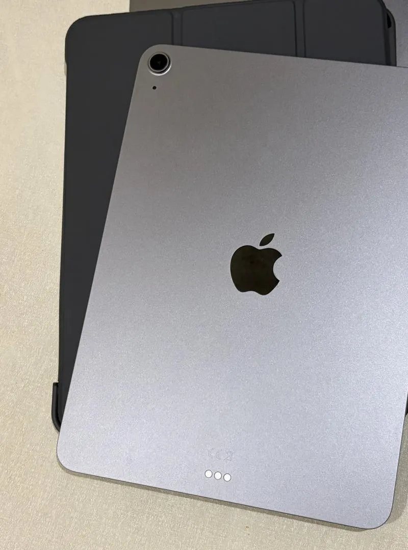 iPad Air M4 128Go 11 Pouces