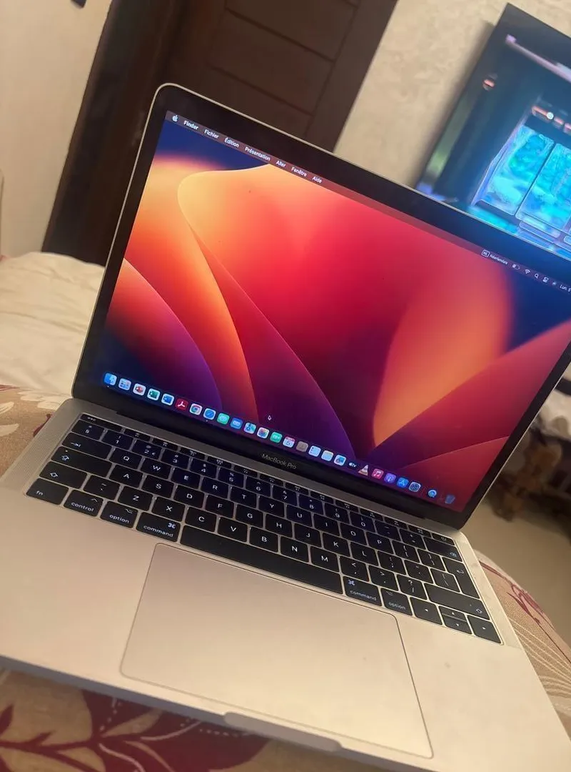 À vendre Macbook 13 (2017) Très bon état