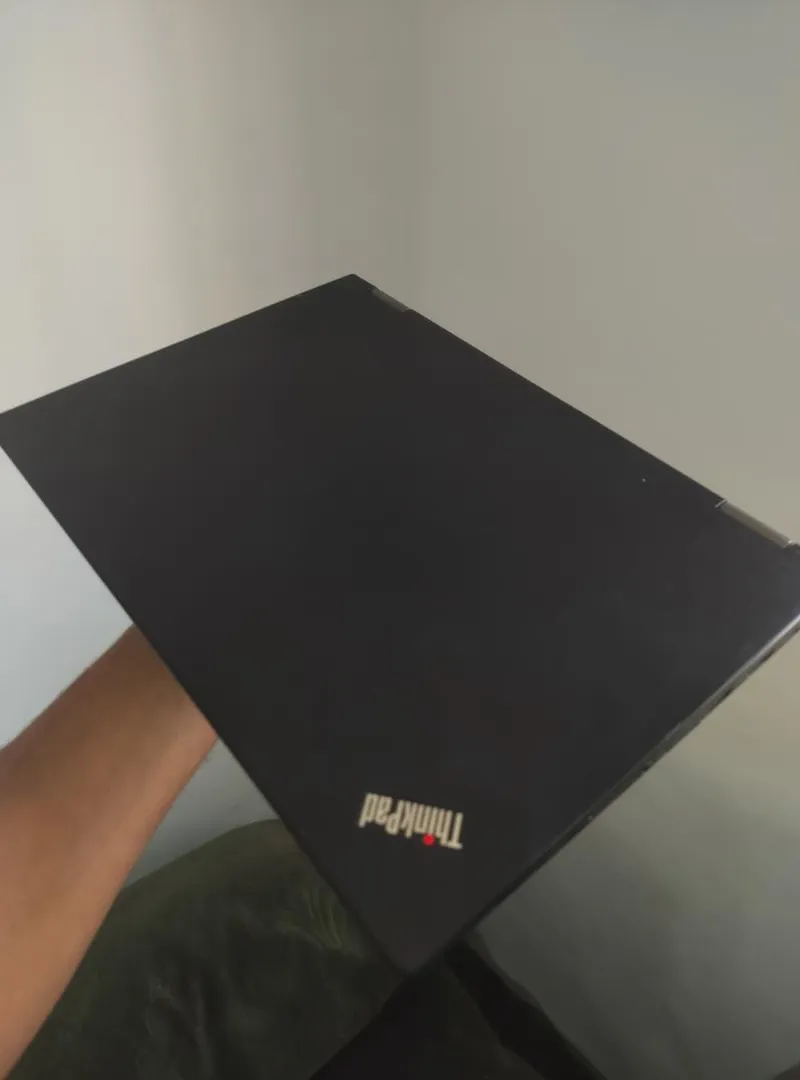 Lenovo Thinkpad i7 6ème génération 8 Go RAM 5 heures