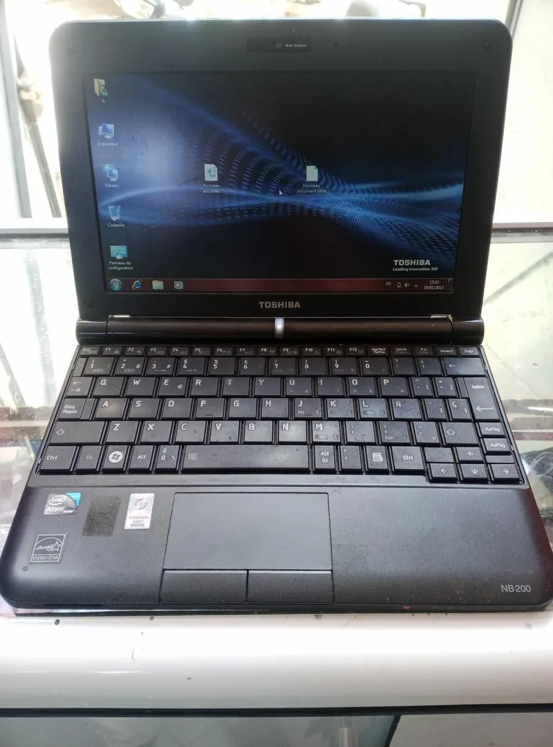 Toshiba mini pc 250giga