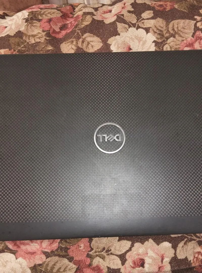 Dell Latitude 7420 i5 11ème Gén 16Go RAM 256Go SSD