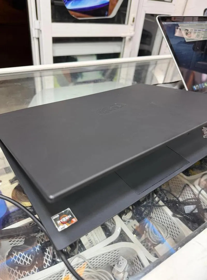 Lenovo ThinkPad T14 – Ryzen 5 Pro 4650U  