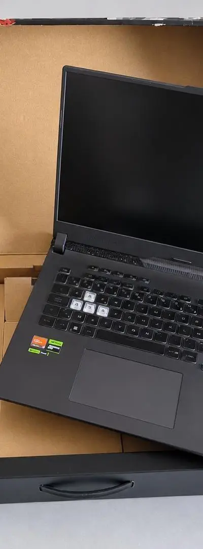 ROG STRIX G17