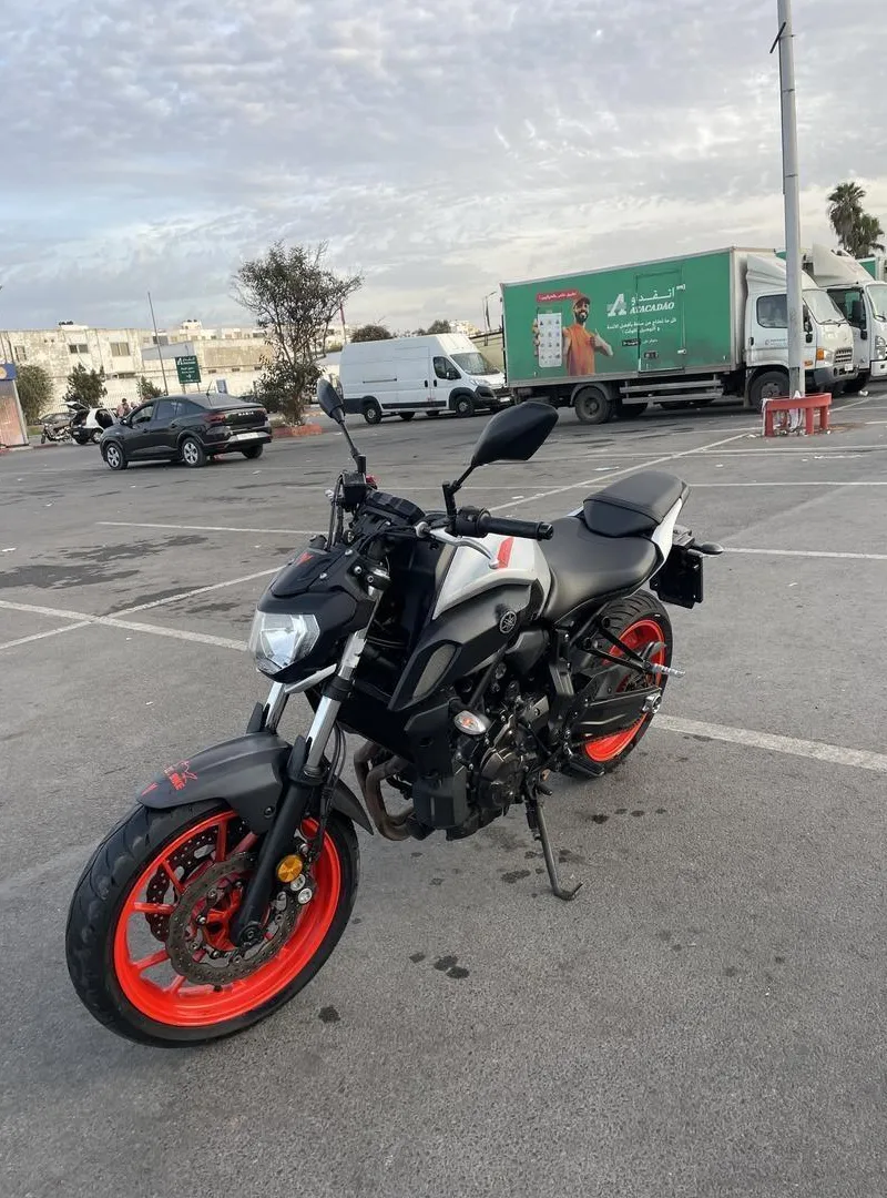 Moto encore neuve à vendre