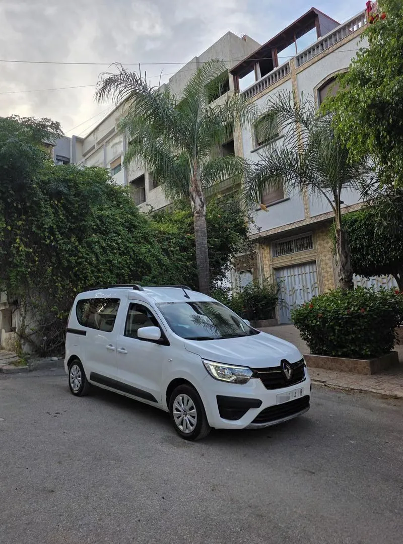RENAULT Express 2024 (Sans adblue) à Tanger