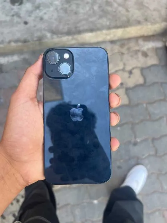 iPhone 13 normal