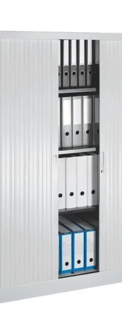 Armoire avec étagères réglables
