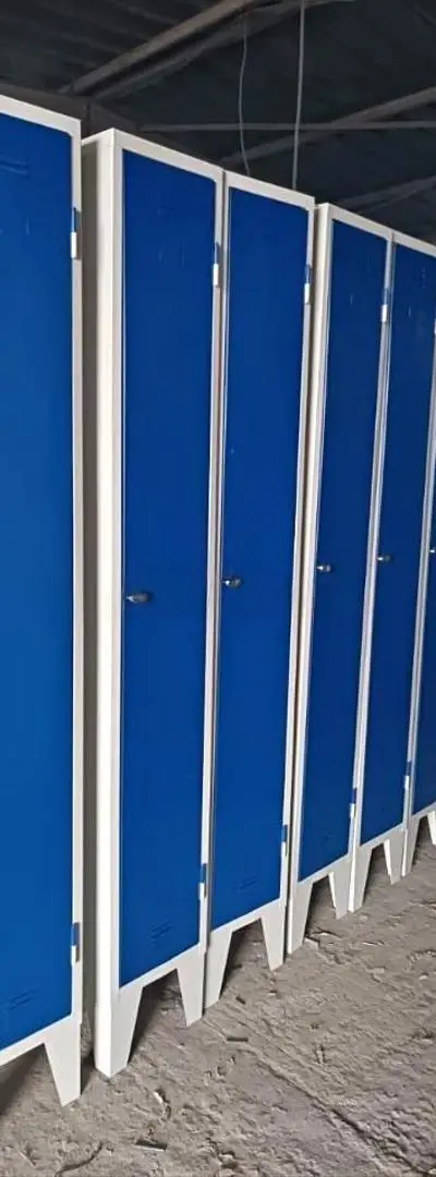 Vestiaires métalliques pour institutions et entreprises