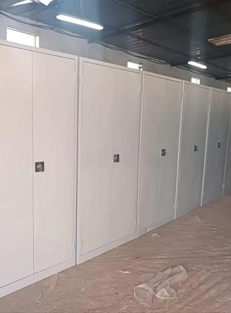 Casier vestiaire métallique ARMOIRE