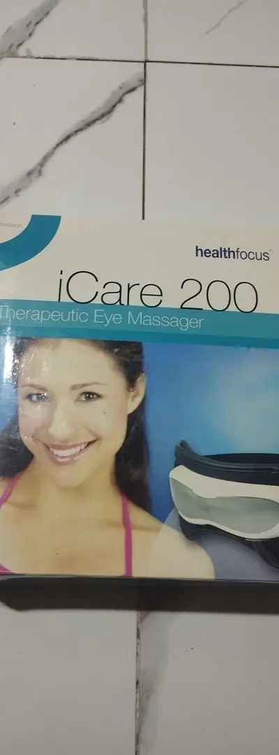 Massageur pour les yeux et élimination des poches