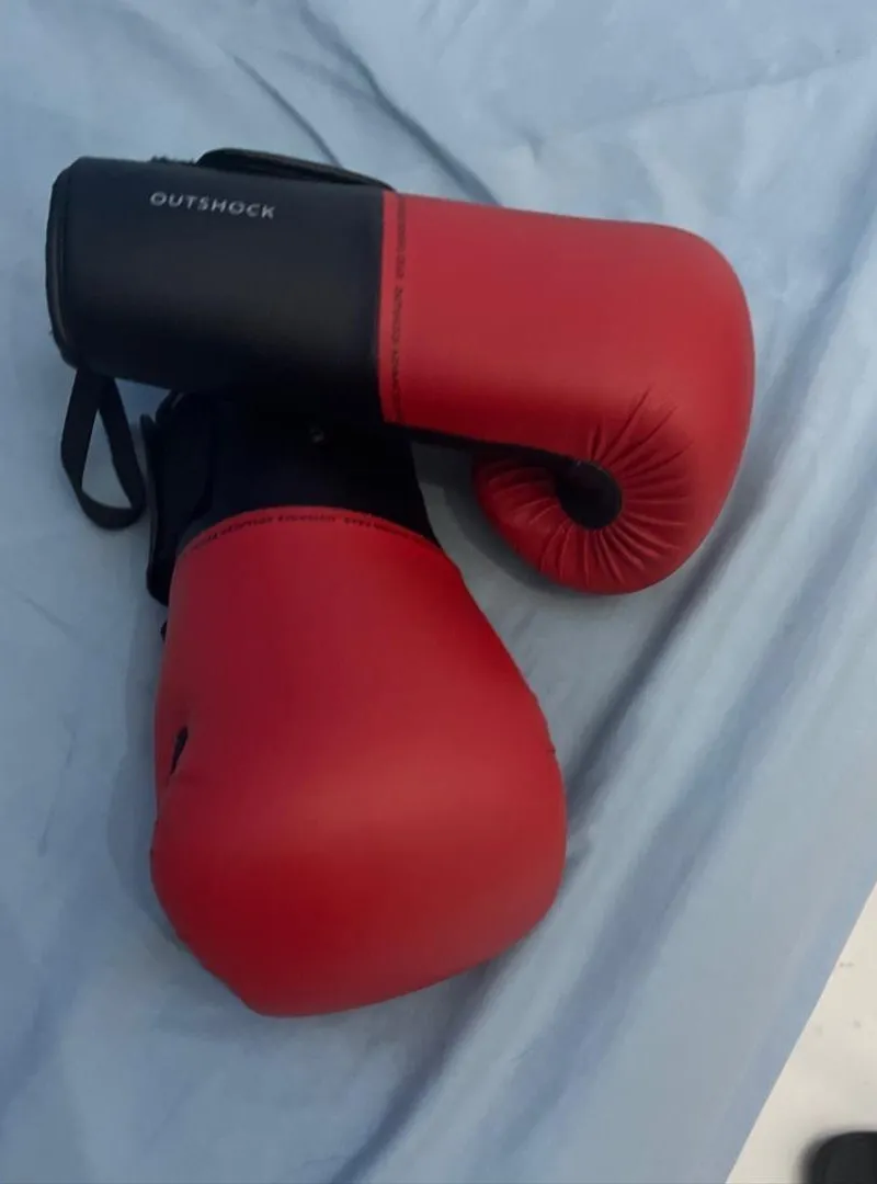Gants de boxe ou kick boxing taille 8