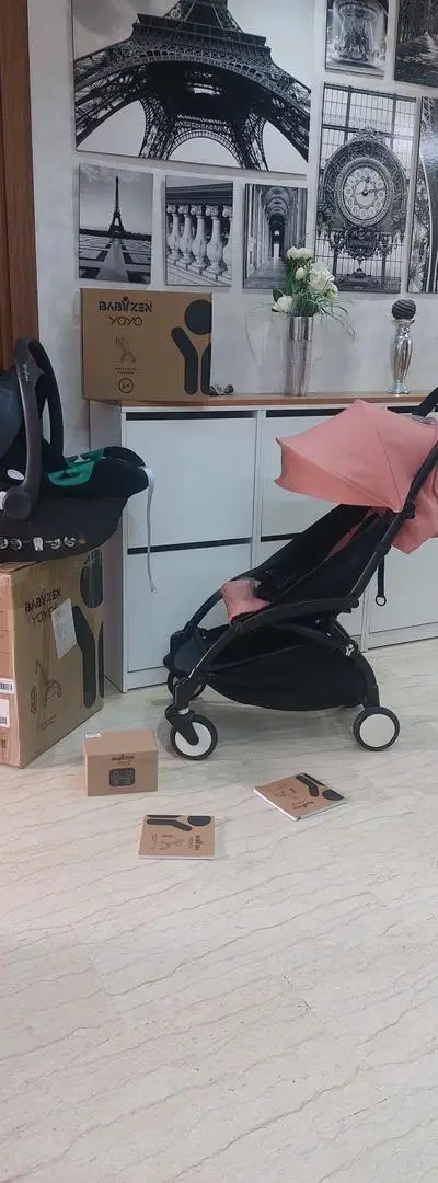 Yoyo 2 avec cosy Cybex Aton B2 i-size