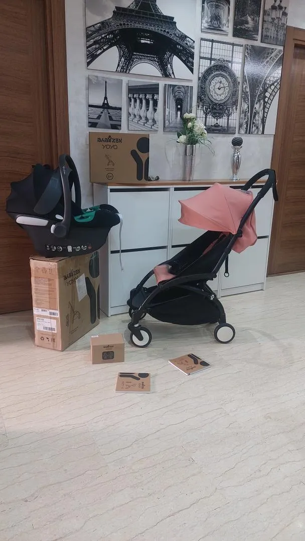 Yoyo 2 avec cosy Cybex Aton B2 i-size