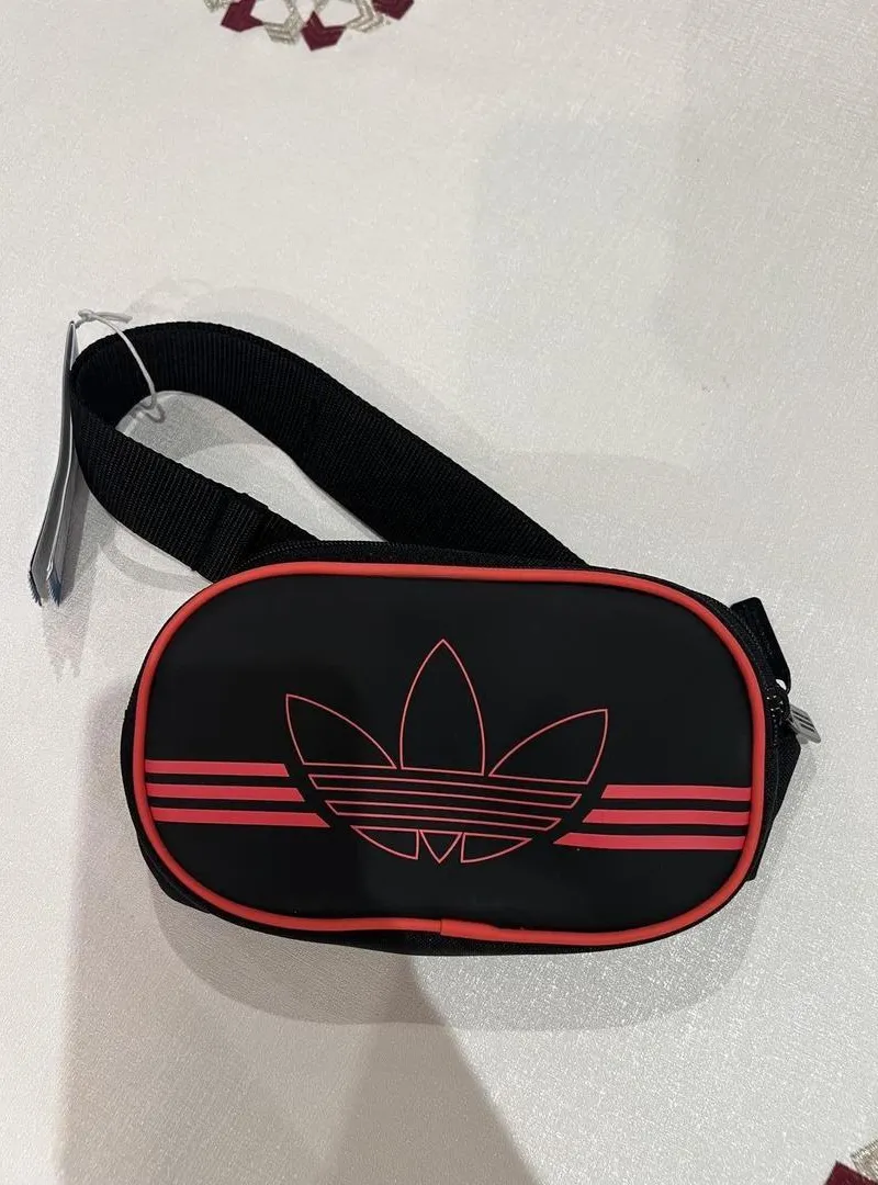 Sacoche Adidas / Sac banane Adidas
