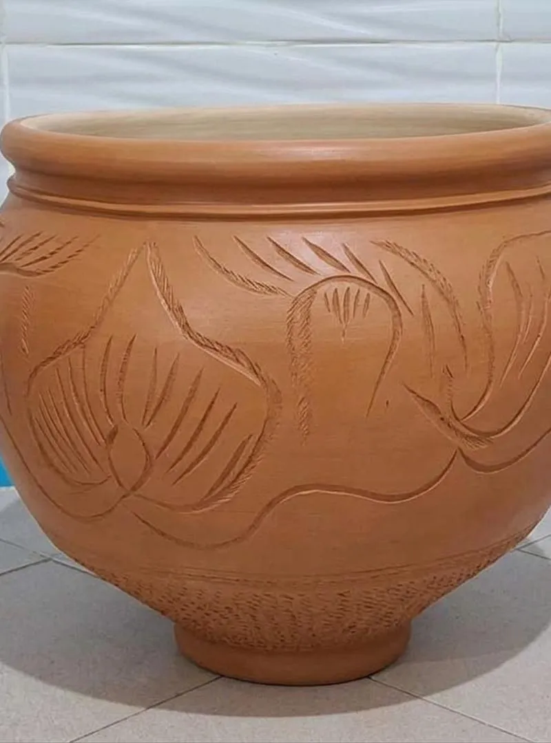 Grand Pot en Terre Cuite (Forme Ronde / Ovale)