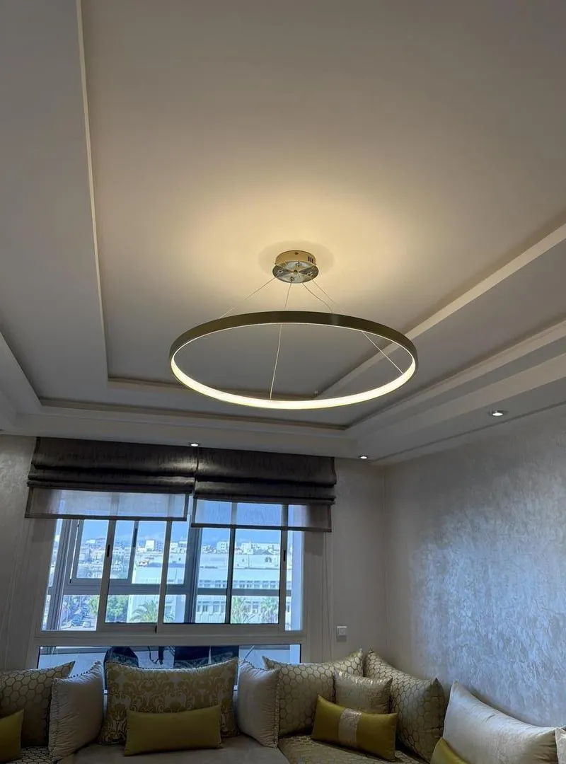 Lustre très bon état qualité supérieure