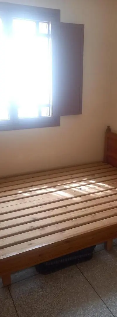 Chambre à coucher avec matelas
