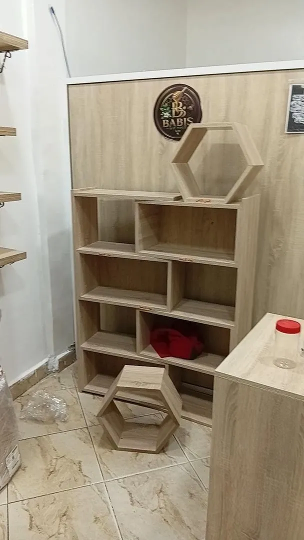 Meuble boutique MDF bois et aluminium