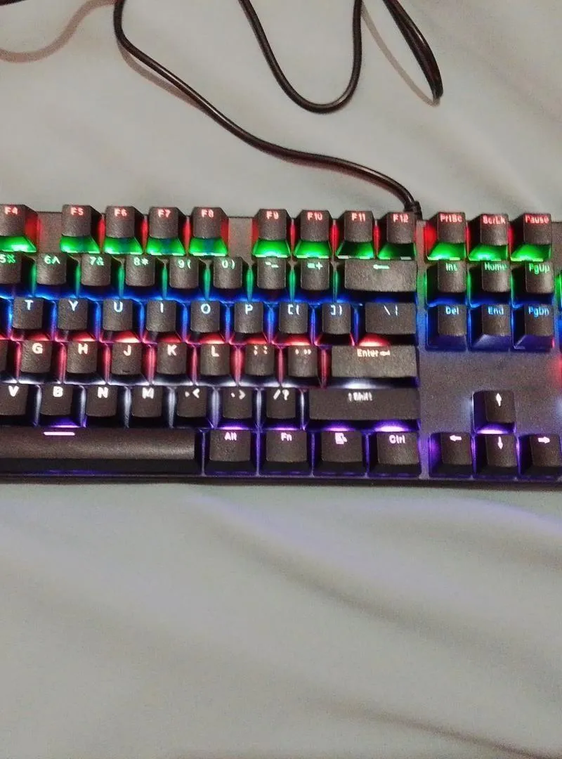 Clavier Twolf bleu switch