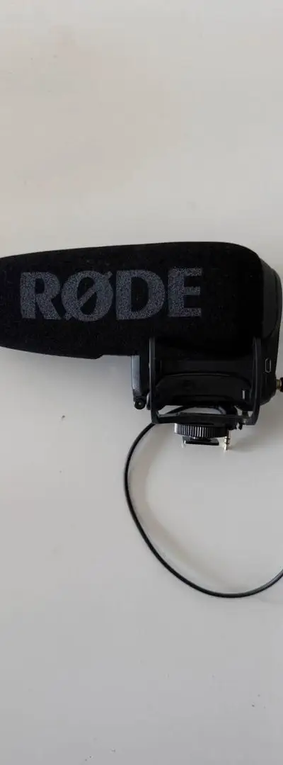 RODE VIDEOMIC PRO PLUS