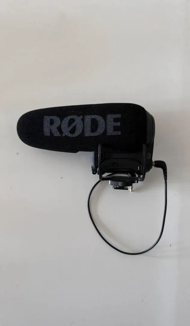 RODE VIDEOMIC PRO PLUS