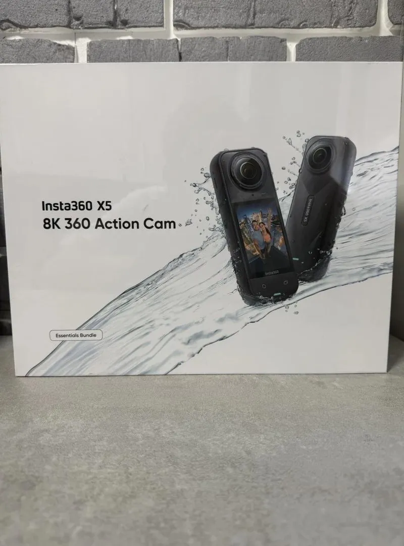 Insta360 X5 360 8K - Pack Essentiel