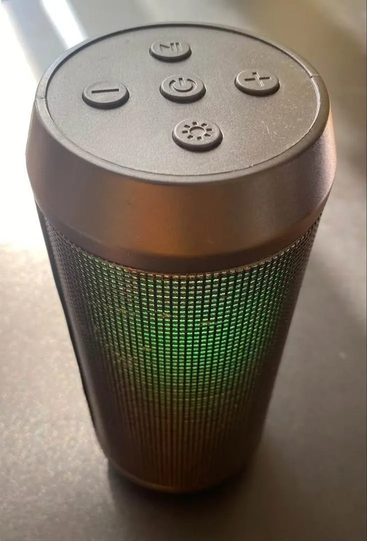Enceinte Bluetooth portable avec LED multicolores
