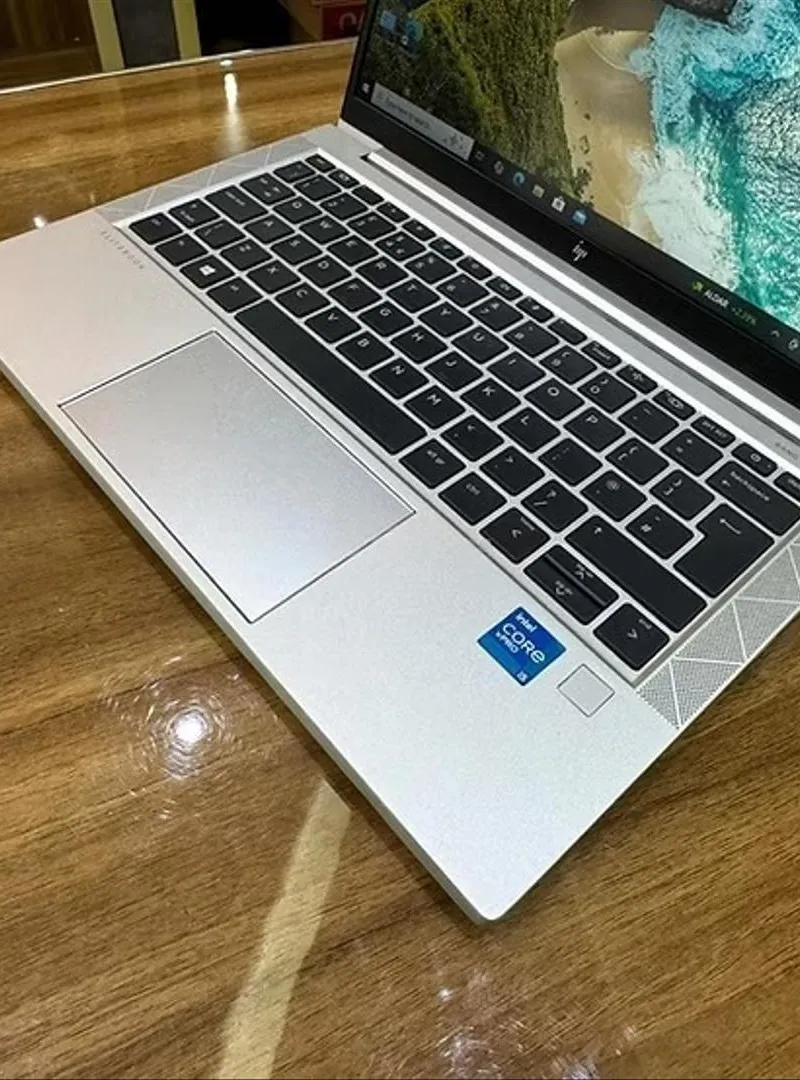 HP ELITEBOOK 830 G8 i5 – 11e Génération