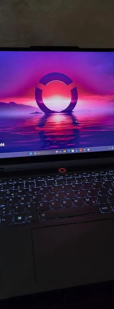 LENOVO LEGION SLIM 5 14APH8 RTX 4060 OLED