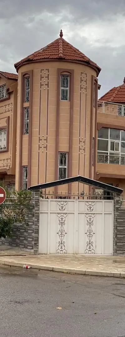 Villa de luxe à Hajeb