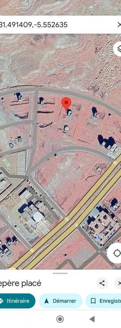 Terrain économique à vendre à lotissement Al Majd 3 à Tinghir