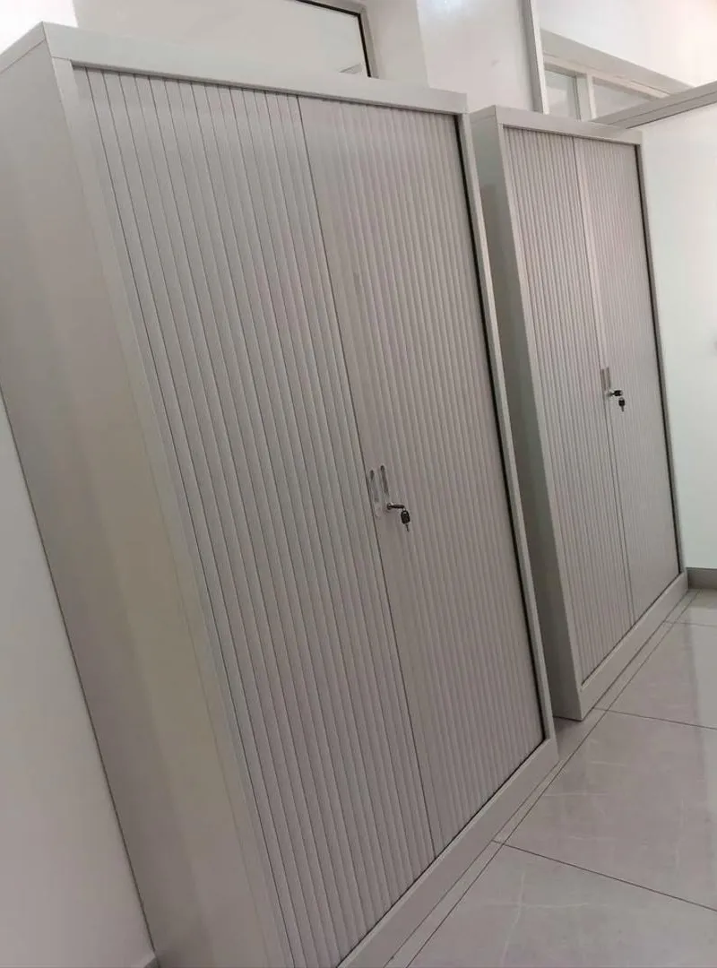 Armoire avec cadenas Fabrication