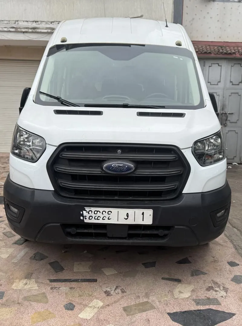 FORD TRANSIT MINI BUS 18 PLACES