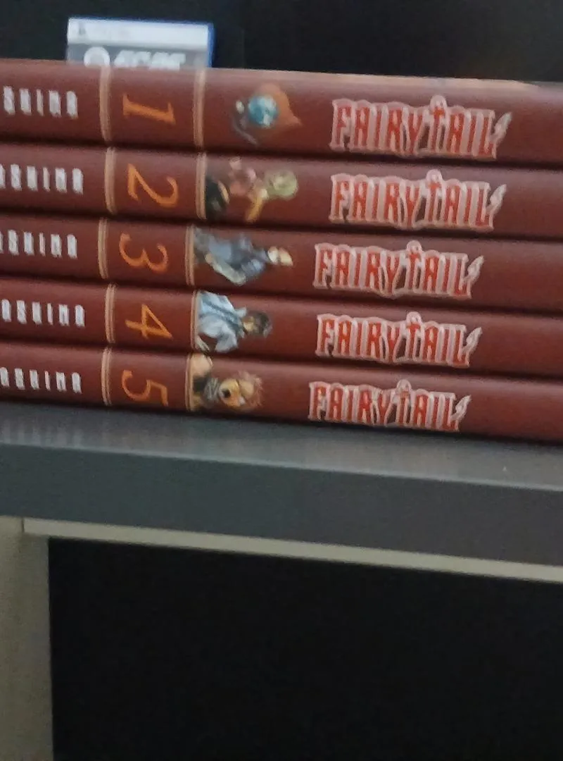 5 premiers tomes de Fairy Tail (prix négociable)