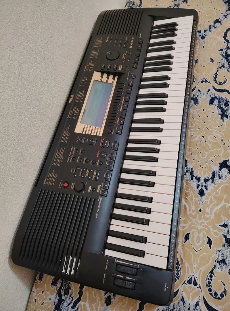 Clavier Yamaha PSR 730