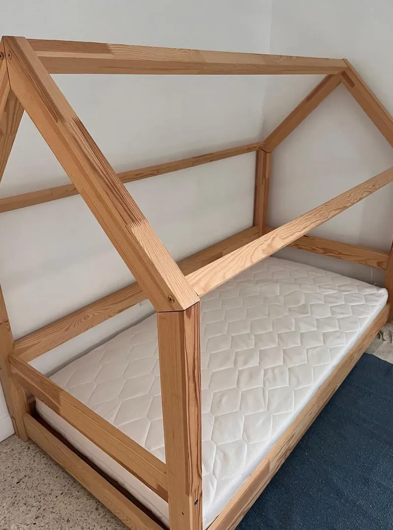 Lit cabane enfant