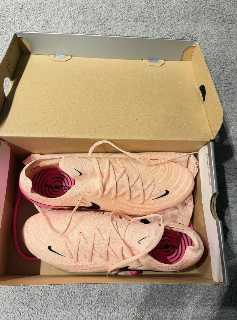 Crampons Nike Phantom GX 2 Elite AG-Pro taille 44