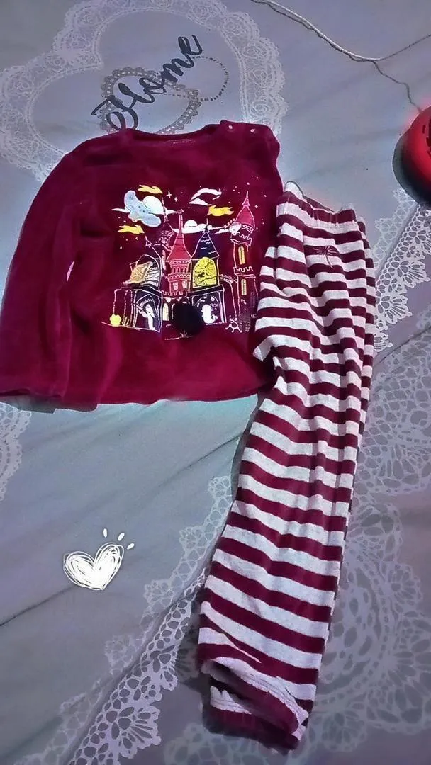 Pyjama enfant 4/5 ans