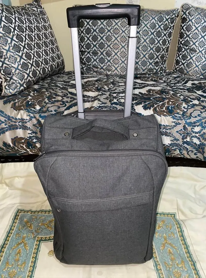 Valise cabine 10 Kg en tissu de très bonne qualité