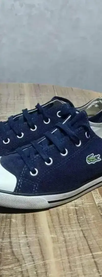 Lacoste original taille 40