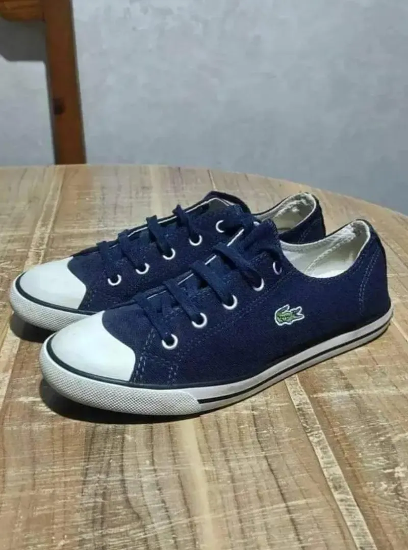 Lacoste original taille 40