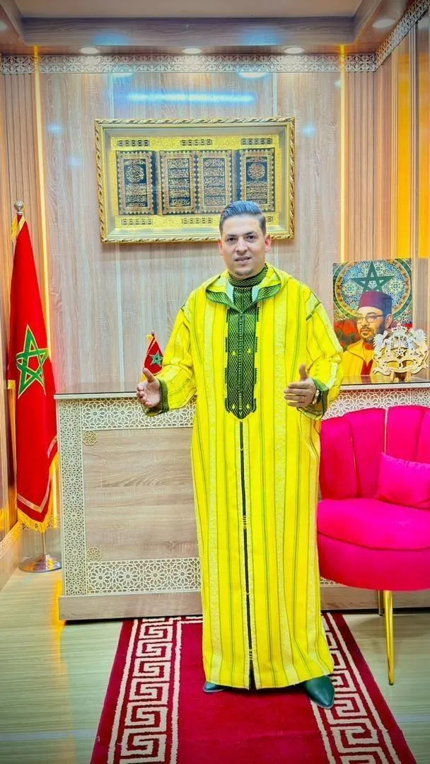 Djellaba Ouazania chez le couturier Ali