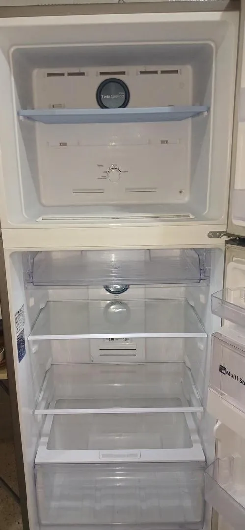 Réfrigérateur en très bon état