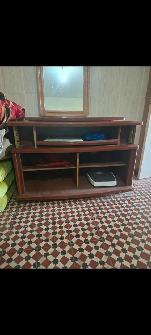 Table de télévision