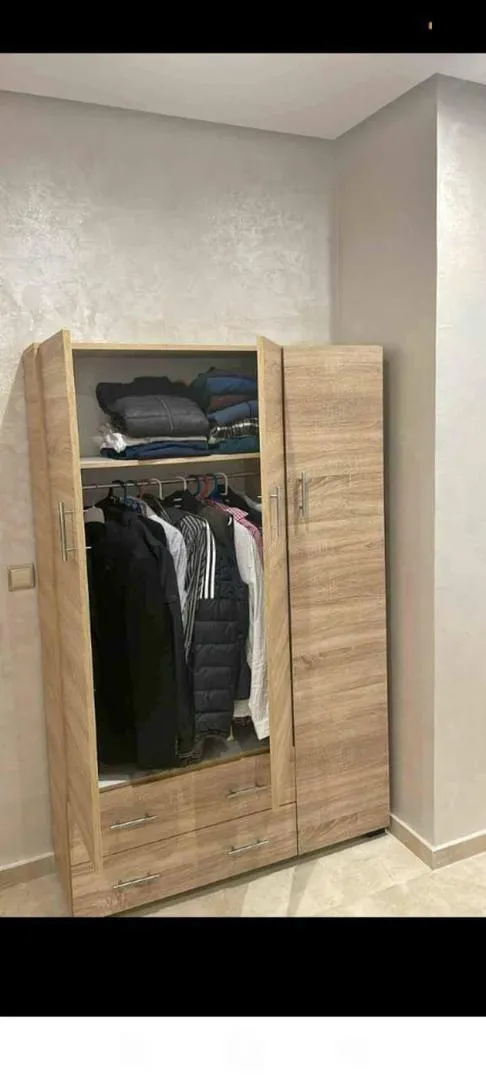 Placard à vêtements 3 portes El Abbar 180/120/35