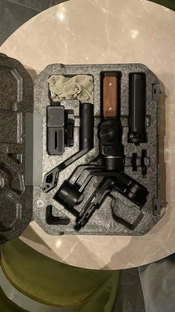 Stabilisateur de caméra professionnel