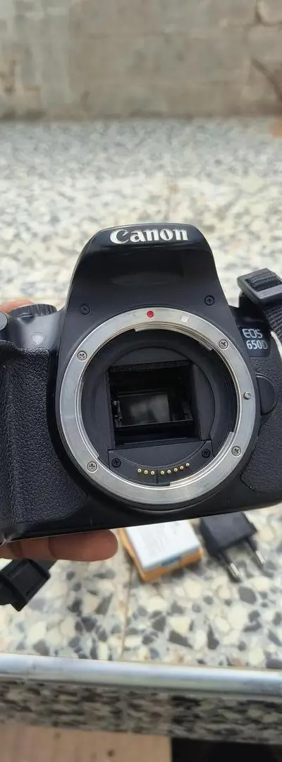 Appareil photo Canon EOS 650D