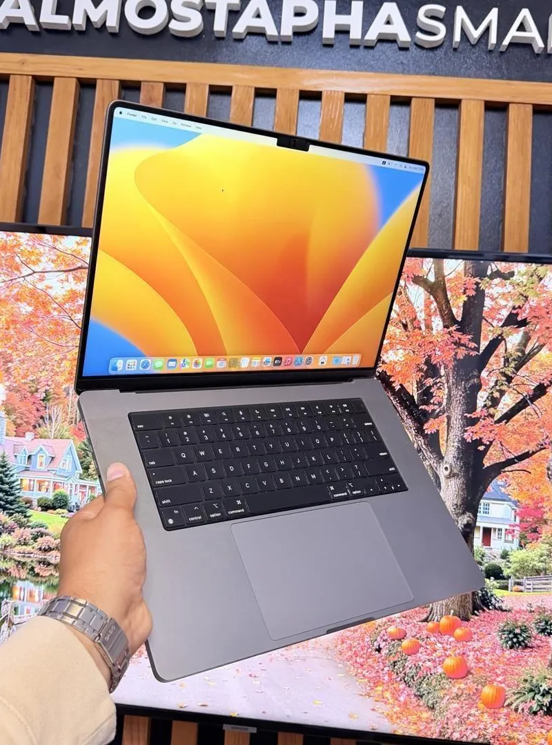 Macbook Pro M2-Pro 16 pouce | 32/1Tb